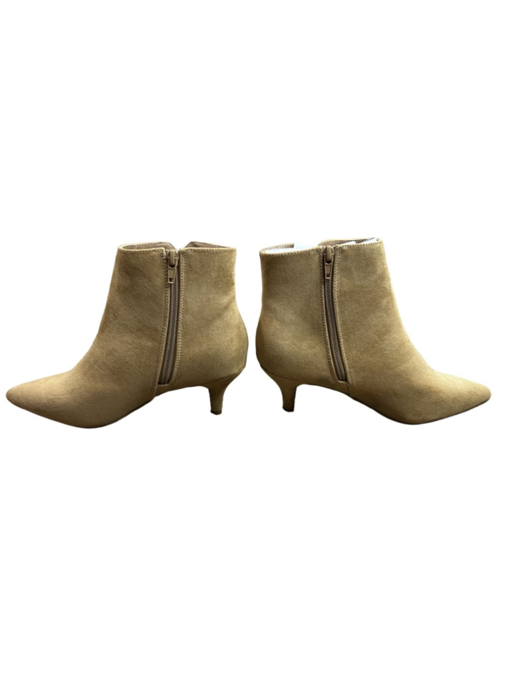 New without box Journee Collection Arely Kitten Heel Pointed Toe Bootie size 6.5 - Picture 6 of 8